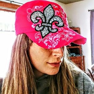 Pink distressed cadet cap- bling fleur de lis